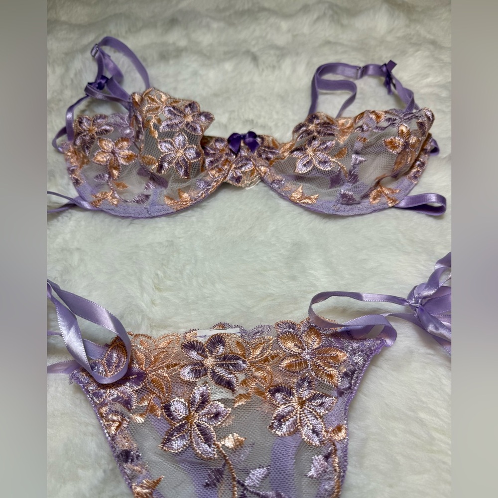 Lavender Floral Embroidered Lingerie Set Underwire Bra Tie Thong S Coquette NWOT